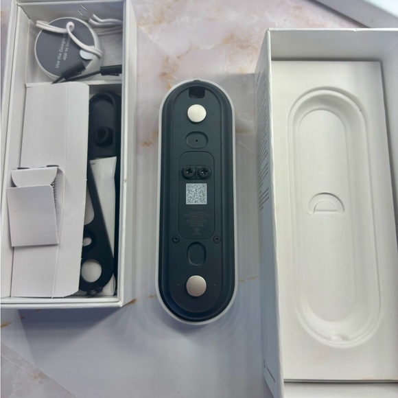 Nest Doorbell / Wired. 2nd Generation - Picture 4 of 5